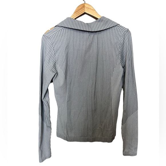 Athleta Flurry Seamless Henley - Picture 4 of 8